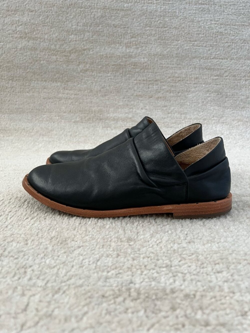 Beek Puffin Black Leather Slip On Booties Loafers Flats Boho Shoes 7.5